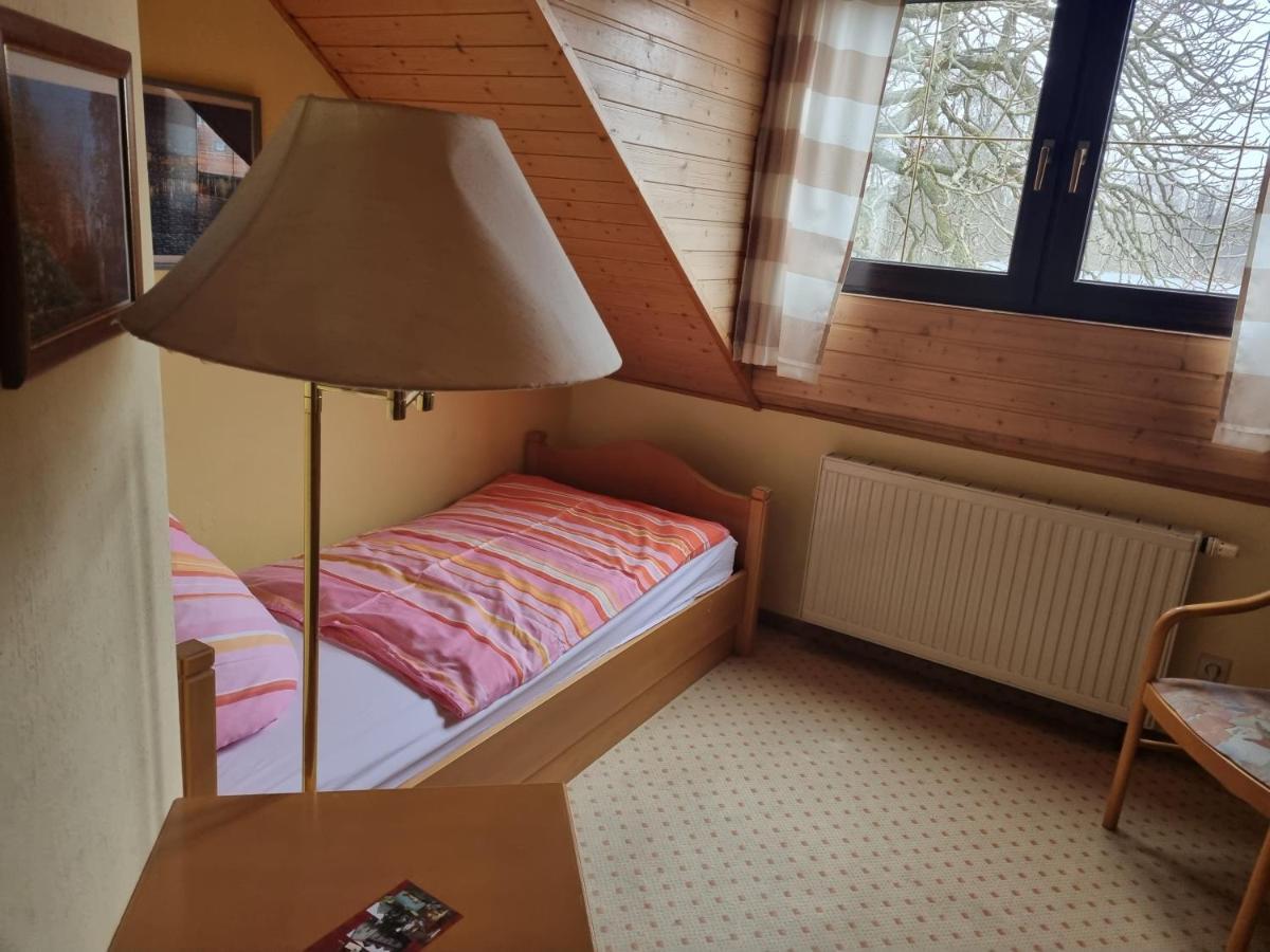 Altes Teichhaus - Pension Ottendorf-Okrilla Экстерьер фото