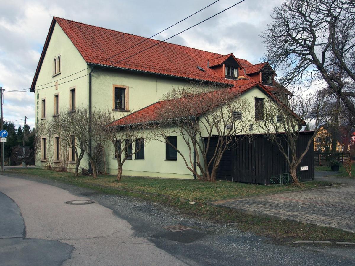 Altes Teichhaus - Pension Ottendorf-Okrilla Экстерьер фото